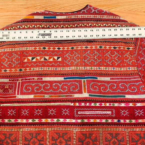 Rare Vintage Antique Hand Embroidered Hmong Coat - Picture 13 of 16